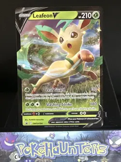 Pokemon Card Leafeon V SWSH194 Half Art Black Star Promo NM - Image 1
