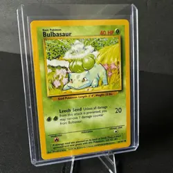 Bulbasaur Base Set 44/102 Pokemon TCG Vintage - Image 1