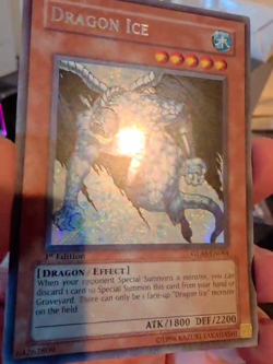 Yu-Gi-Oh! Dragon Ice 1st Edition GLAS-EN084 Misprint Holo Bleed - Image 2