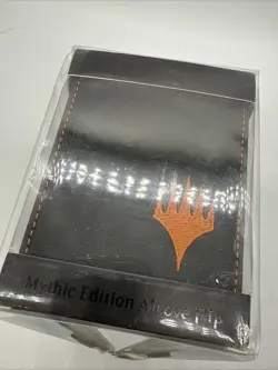 Ultra Pro Magic The Gathering Mythic Edition Leather Deck Box Alcove Flip! - Image 1