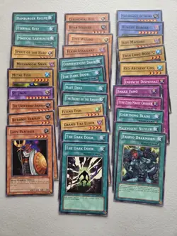 Yu-Gi-Oh! Card Lot of 468 Vintage Cards - Image 1