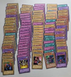 Yu-Gi-Oh! Card Lot of 468 Vintage Cards - Image 3