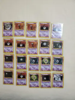 20 VINTAGE Unown Lot - Unown (3 x 1st Ed.) Vintage NEO Pokemon TCG Cards - Image 1