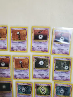 20 VINTAGE Unown Lot - Unown (3 x 1st Ed.) Vintage NEO Pokemon TCG Cards - Image 3