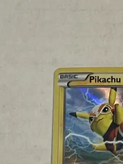Pokemon TCG Pikachu Libre 30/30 XY Trainer Kit Holo 2016 LP - Image 4