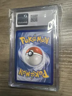 Pokemon Lumineon V 2022 Brilliant Stars 040/172 CGC Graded Mint + 9.5 - Image 3