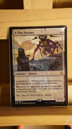 It That Betrays - LP - Rise of the Eldrazi - MTG - Image 1