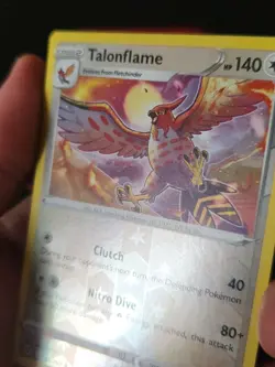 Pokemon TCG Talonflame Evolving Skies 140/203 Reverse Holographic Rare Card - Image 4