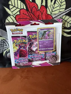 Pokemon TCG Sword Shield Fusion Strike Eevee Promo Card 3 Pack Blister - Image 5