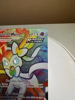 Pokemon Sylveon VMAX TCG Rainbow Secret Rare Card 211/203 Evolving Skies Rare - Image 4