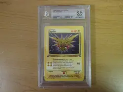 Zapdos 30/62 Pokemon Fossil 1st Edition BGS 8.5 - Image 1