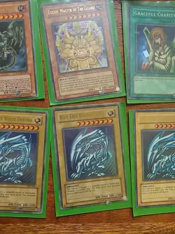 3 BLUE-EYES WHITE DRAGON SDK-001 With Other Holos And Extra Cards Lot Yu-gi-oh - Image 4