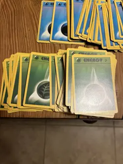 Pokemon Vintage Energy Card Lot of 250+ Cards. 1999-2010 in good shape - Image 2