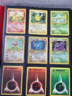WOTC 1999 Holo Rare Pokemon Card Bundle Base Set Jungle Fossil Binder x81 Cards - Image 1