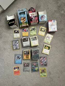 Pokemon TCG Job Lot Trading Card Game Cards Bundle X437 Charizard/Venusar/eevee - Image 1