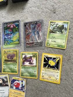 Pokemon TCG Job Lot Trading Card Game Cards Bundle X437 Charizard/Venusar/eevee - Image 5
