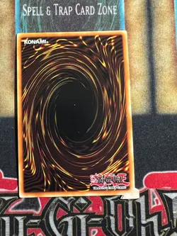 Yugioh Magical Dimension MGED-EN040 Gold Rare MISCUT MISPRINT! EXTRA ATTACHED! - Image 3