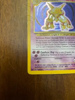 Alakazam 1/102 Base Set Holo Rare Vintage Pokemon Card TCG - Image 4
