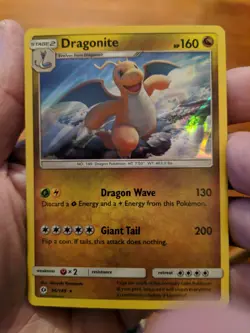 Pokemon TCG Dragonite - Holo Rare - Mint Sun & Moon Base Set - Image 1