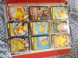 Lot of Pokemon cards over 600 pieces - Image 1