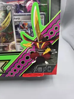 Pokemon TCG Shrouded Fable Kingambit Illustration Collection Box - New & Sealed - Image 3
