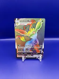 Pokemon TCG Leafeon VMAX Evolving Skies Holo Card 204/203 Secret Rare - Image 2