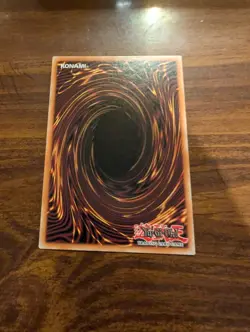 Yugioh Trading Card: Predaplant Triphyoverutum LED5-EN045 - 1st Ed SR NM - Image 2