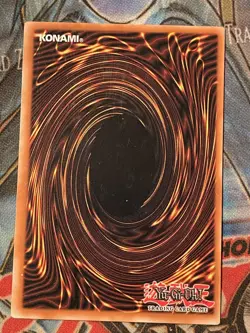 Yugioh! LP Elemental Hero Captain Gold - DP06-EN004 - Rare - 1st Edition - Image 2