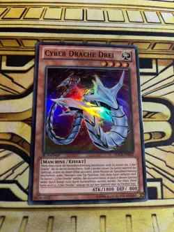 Yugioh Cyber Drache Drei SDCR-DE002 Super Rare - Image 1