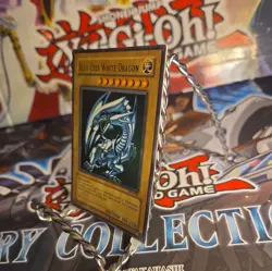 Yu-Gi-Oh! Blue-Eyes White Dragon FADED Starter Deck Kaiba SDK-001 Ultra Rare - Image 3