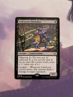 Iridescent Vinelasher Bloomburrow NM MTG - Image 1