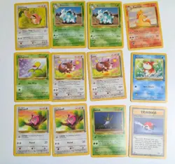 Pokemon TCG Jungle 12 Card Non Holo Lot - MP-LP Condition - Image 1