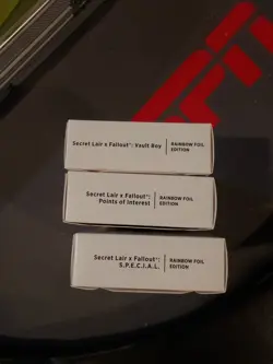 MTG Fallout Foil Bundle Secret Lair S.P.E.C.I.A.L. Vault Boy, Points of Interest - Image 1