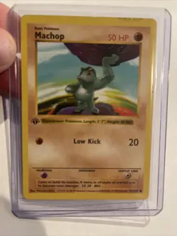 Machop 1st Edition Shadowless 1999 Base Set Pokemon Card 52/102 - Image 1