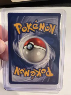 Machop 1st Edition Shadowless 1999 Base Set Pokemon Card 52/102 - Image 3