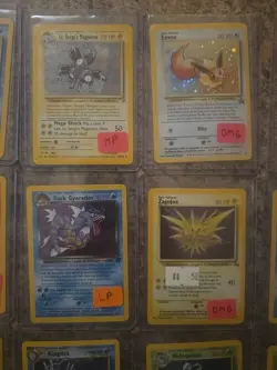 Pokemon Vintage 25 Card Collection Lot Binder All Holos WOTC E-series English - Image 5