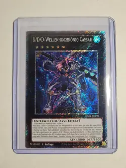 Yu-Gi-Oh! D/D/D-Wellenhochkonig Caesar • RA04-DE290 • Plantinum Secret Rare • NM - Image 1