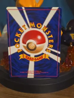 Pokemon TCG 1997 HP Swirl Japanese Pidgeot No 018 Jungle Holo Rare Trading Card - Image 4