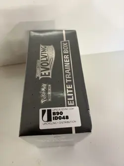 Pokemon TCG Sword and Shield Evolving Skies Elite Trainer Box ETB Factory Sealed - Image 5