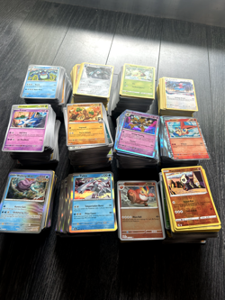 Bulk Lot of 2100+ Pokemon Cards w/ RARE HOLO AND REVERSE HOLO Cards - Image 2