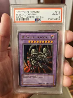 2002 YU-GI-OH! METAL RAIDERS 1ST B. SKULL DRAGON MRD-018 PSA 8 - Image 1