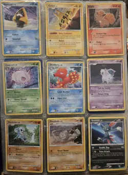 Pokemon Binder Collection Lot Diamond and Pearl, WOTC, NEO. ETC. 175+ CARDS - Image 5