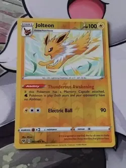 Pokemon Card Jolteon 047/185 Reverse Holo Rare Vivid Voltage Near Mint - Image 1