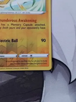 Pokemon Card Jolteon 047/185 Reverse Holo Rare Vivid Voltage Near Mint - Image 5