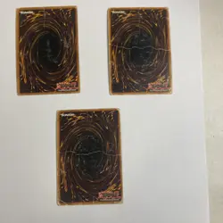 3x Yu-Gi-Oh! Blue-Eyes White Dragon SDK-001 Ultra Rare Playset Damaged - Image 2