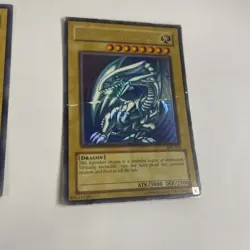 3x Yu-Gi-Oh! Blue-Eyes White Dragon SDK-001 Ultra Rare Playset Damaged - Image 4