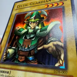 Yugioh: Celtic Guardian - LOB-007 - Super Rare - Unlimited - NM - Image 2