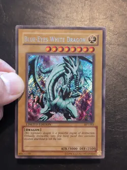 Yu-Gi-Oh! SECRET RARE CARD BLUE-EYES WHITE DRAGON BPT-003 MP - Image 3