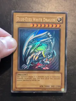 Yu-Gi-Oh! ULTRA RARE CARD BLUE-EYES WHITE DRAGON SDK-001 LP/MP - Image 3