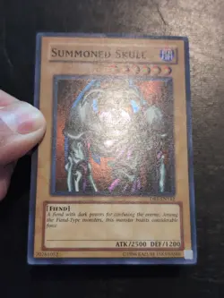 Yu-Gi-Oh! SUPER RARE CARD SUMMONED SKULL DB1-EN142 VLP - Image 2